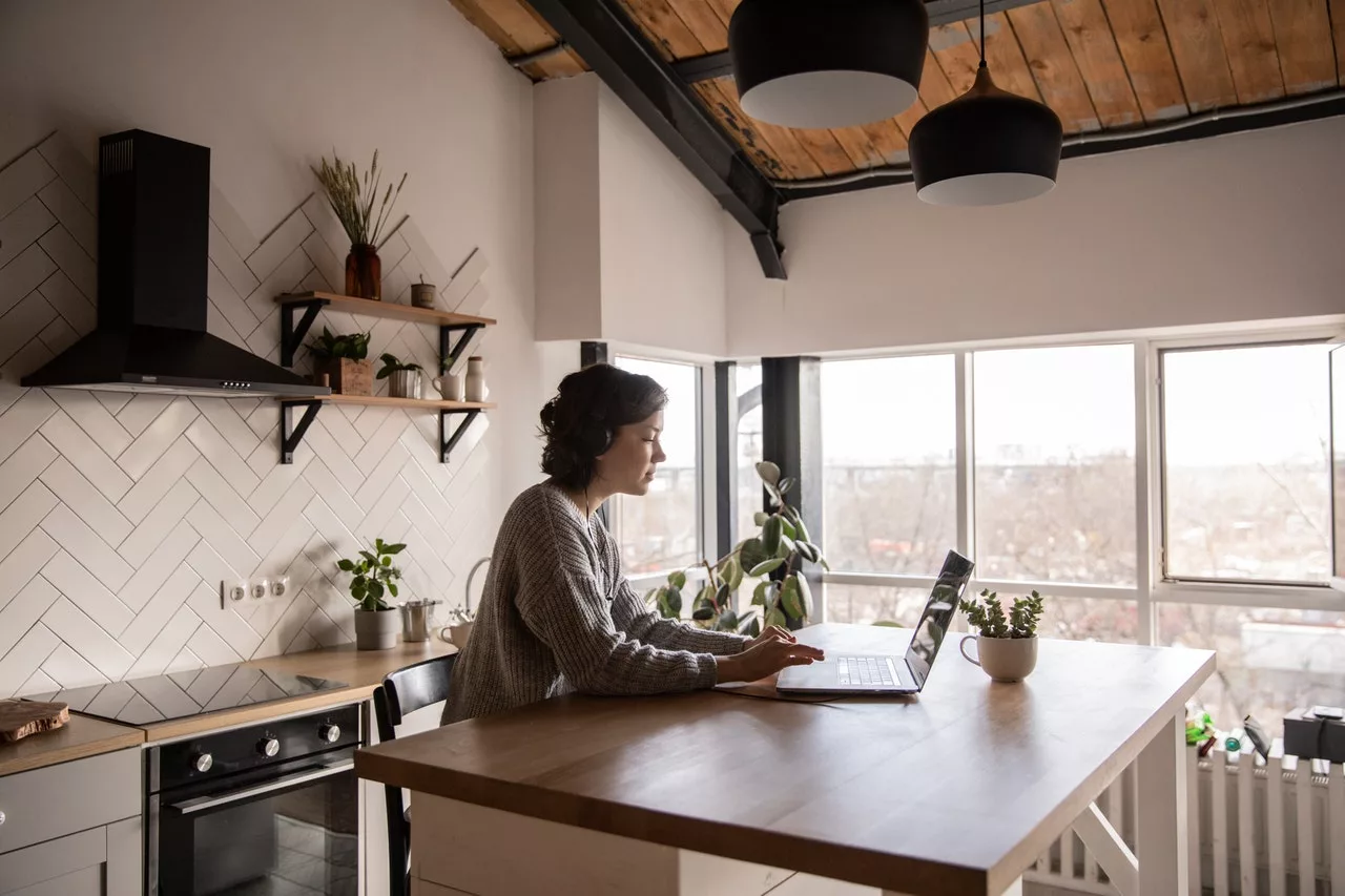 Things to Consider When Transitioning from In-House to Remote Workforce